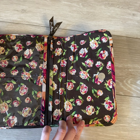 Vera Bradley Floral Quilted Clutch Makeup Bag Travel Organizer Brown Pink Rose - Picture 10 of 10